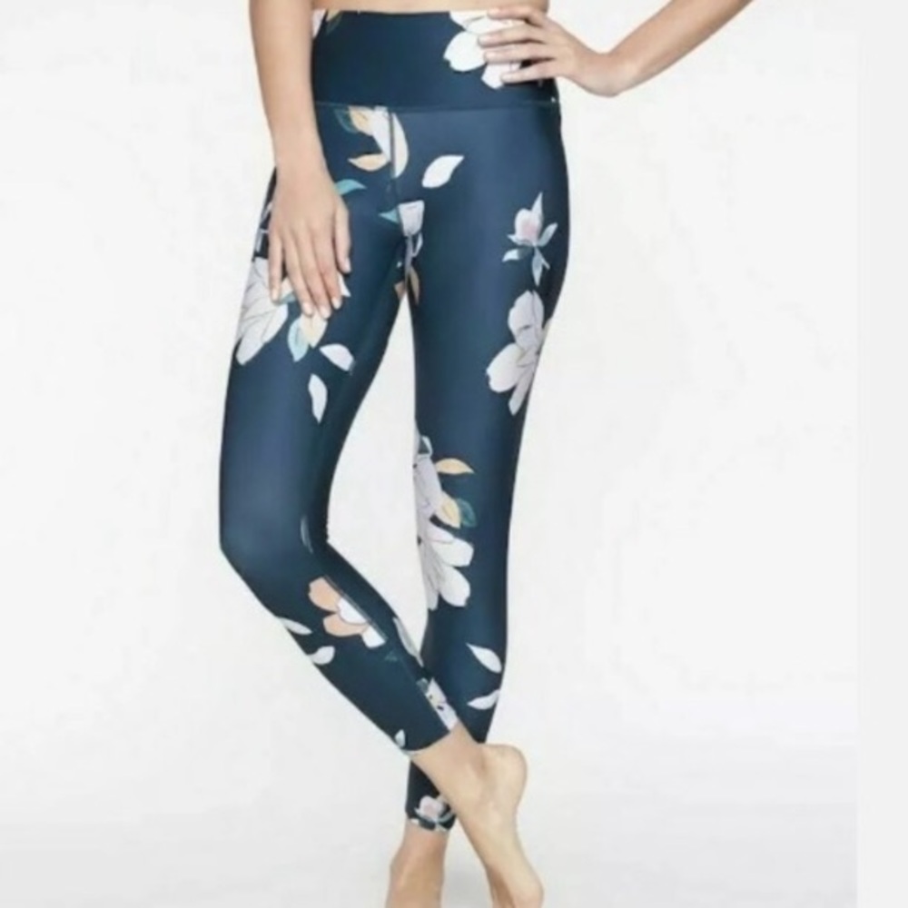 Athlete size XS teal floral leggings NWOT